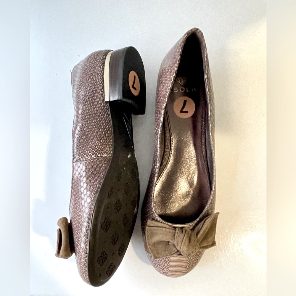 Isola Women's Brown Leather Snake Flats